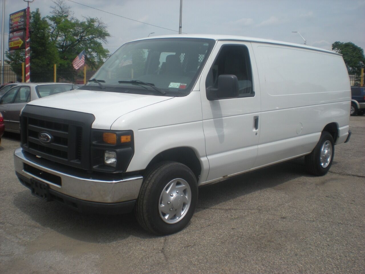 2010 FORD E-150