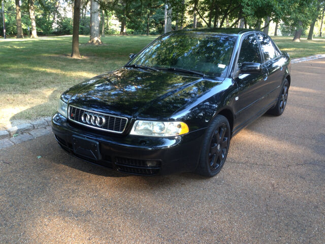 2000 Audi S4