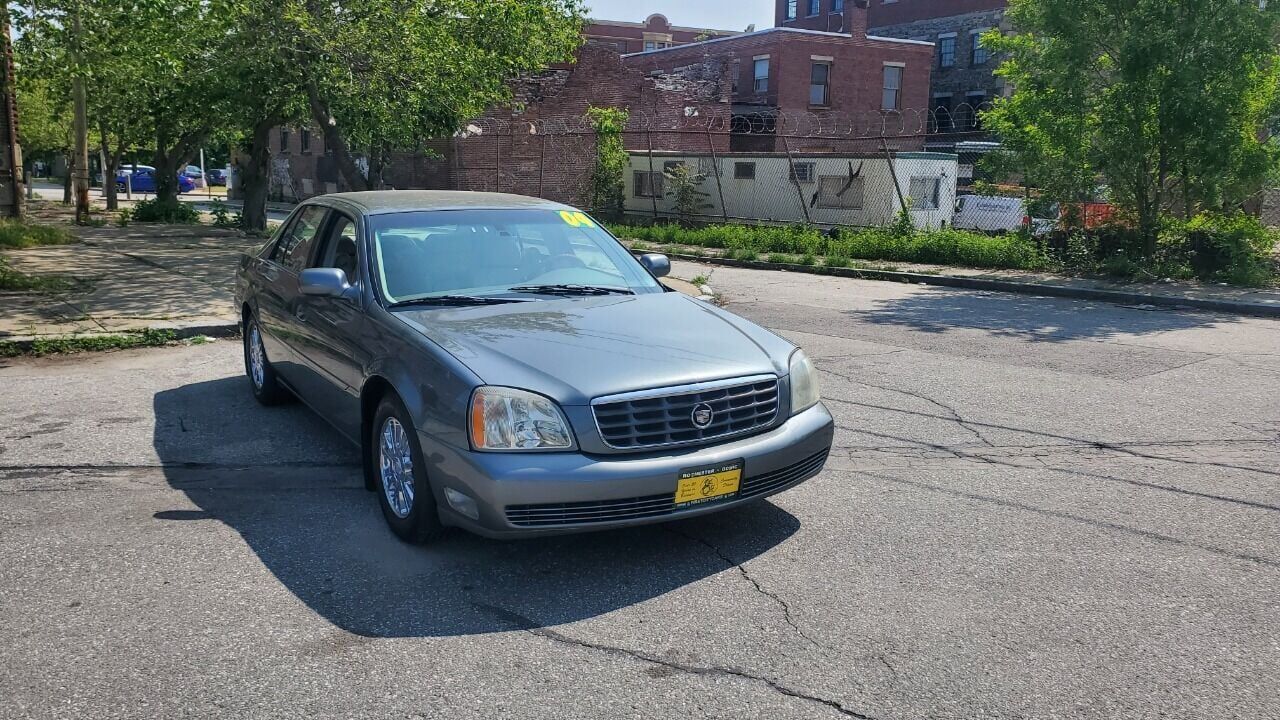 2004 CADILLAC Deville