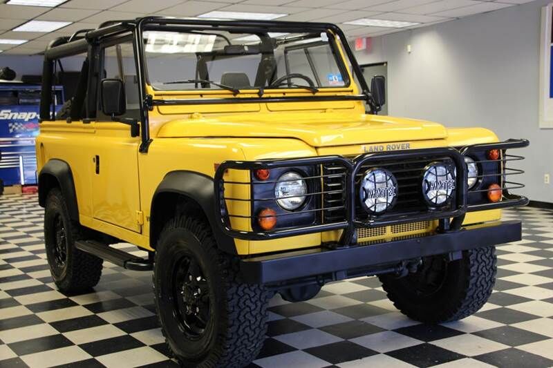 Land Rover Defender