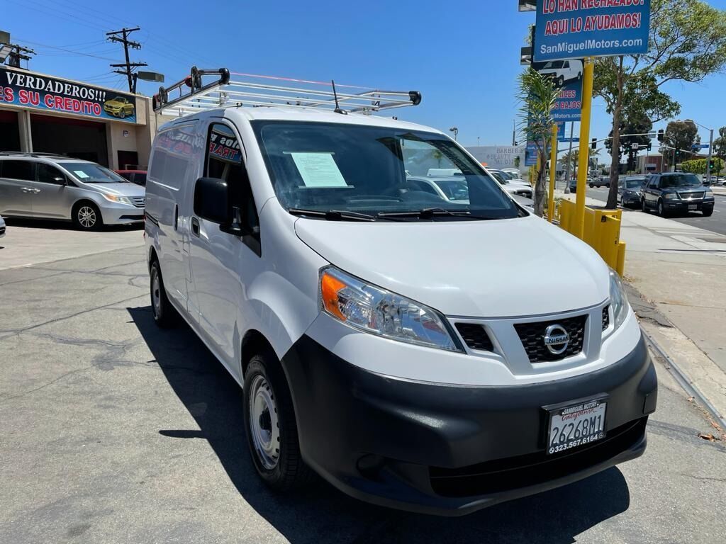 2013 NISSAN NV200