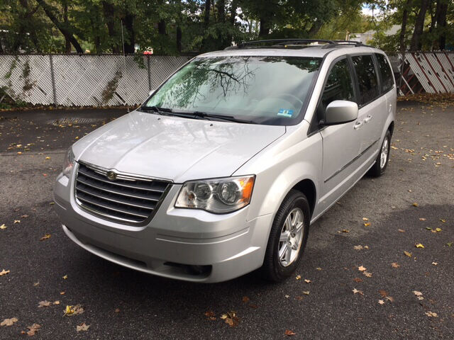 2010 CHRYSLER Town and Country