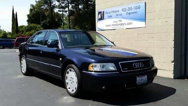 2001 AUDI A8