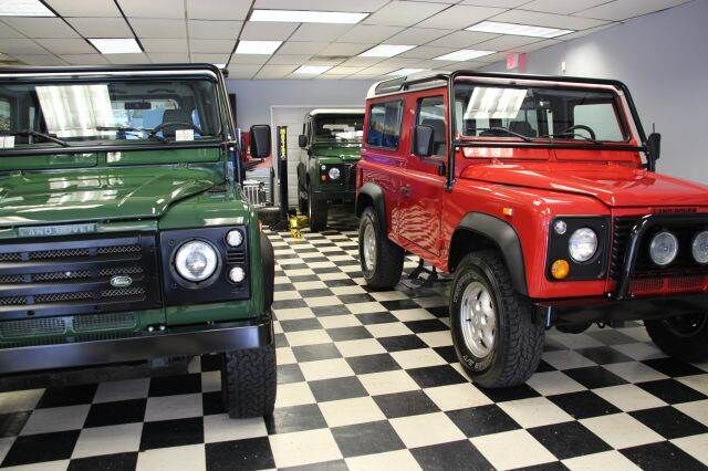Land Rover Defender