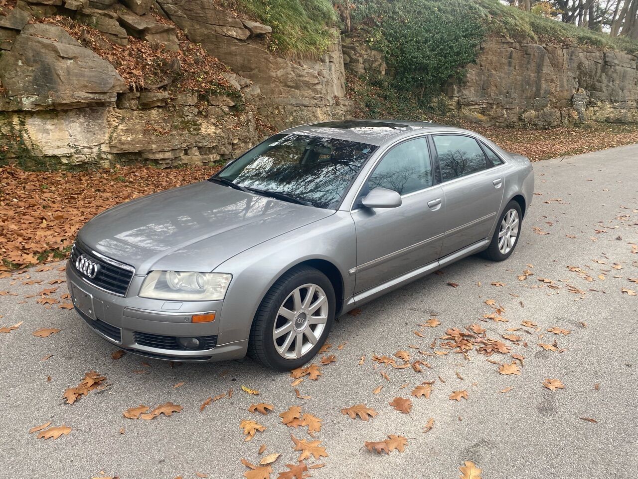 2005 AUDI A8