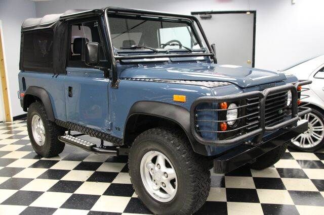 Land Rover Defender
