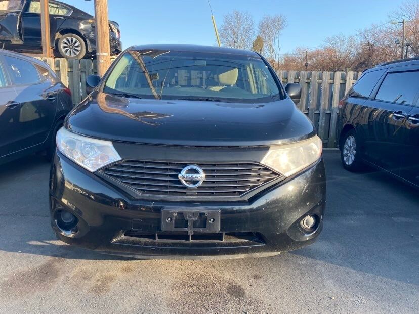 2013 NISSAN Quest