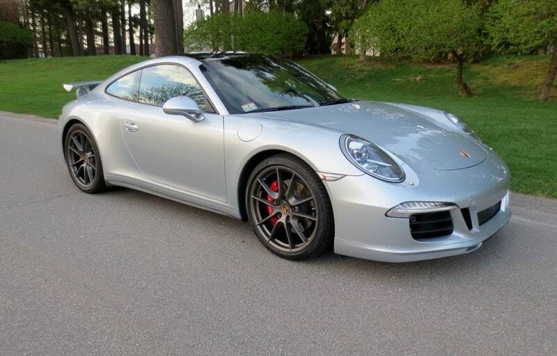 2015 PORSCHE 911
