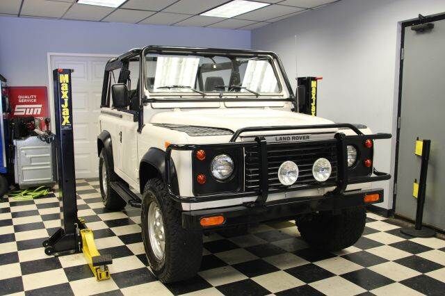 Land Rover Defender