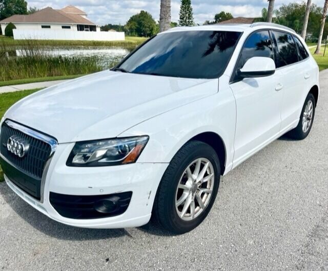 2011 AUDI Q5