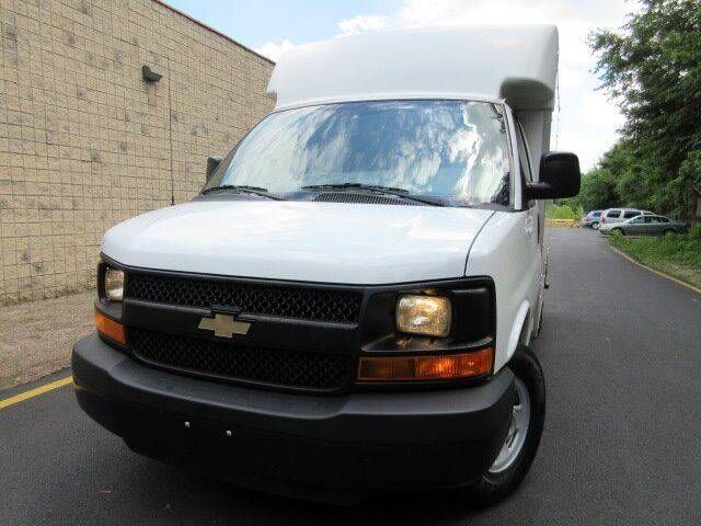 2012 CHEVROLET Express