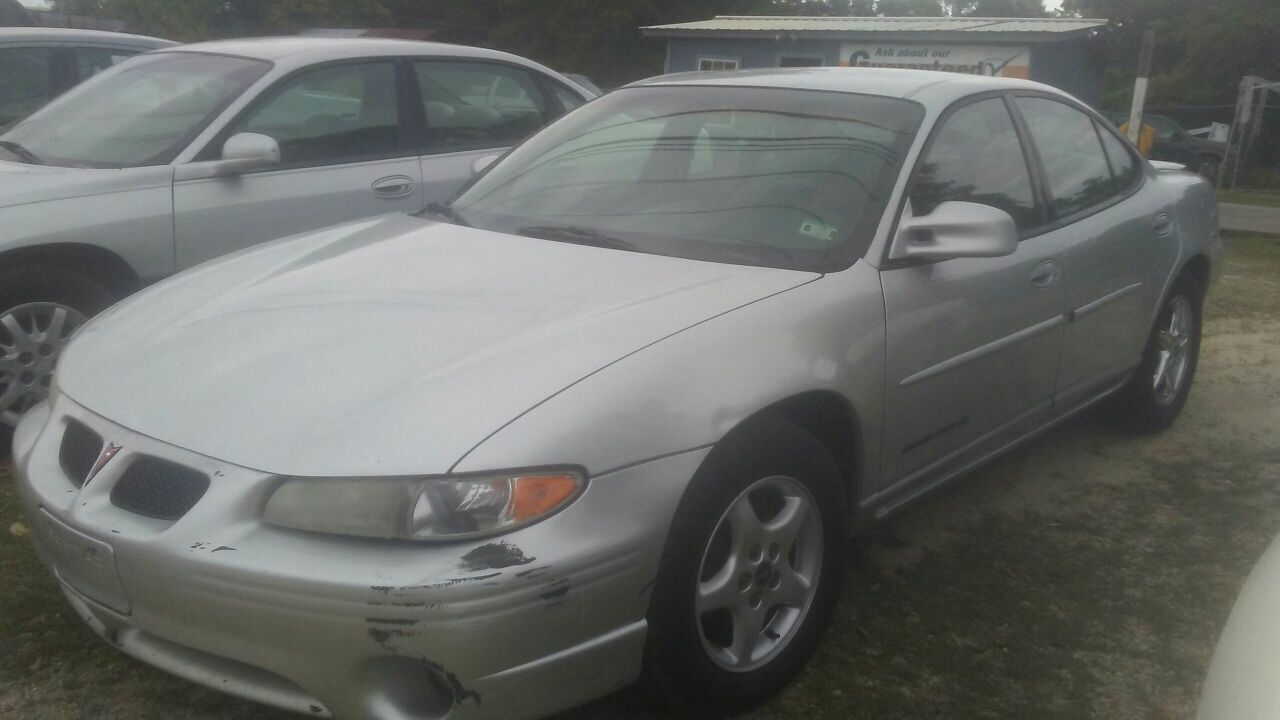 2002 PONTIAC Grand Prix
