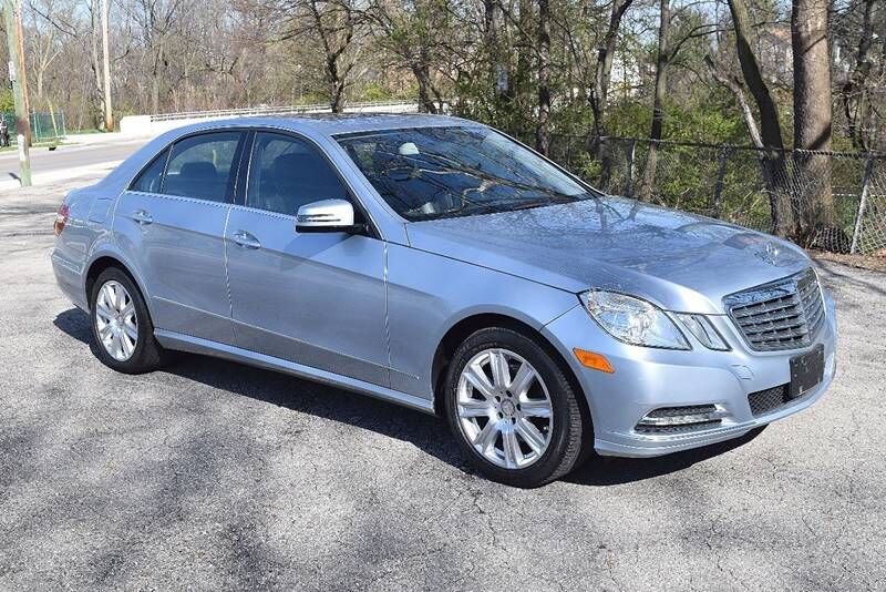 2013 MERCEDES-BENZ E-Class