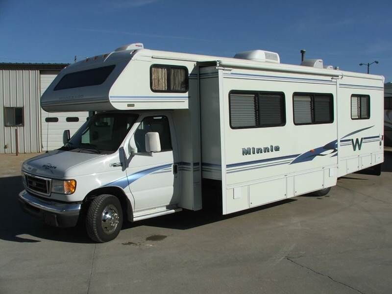 2003 FORD E-450