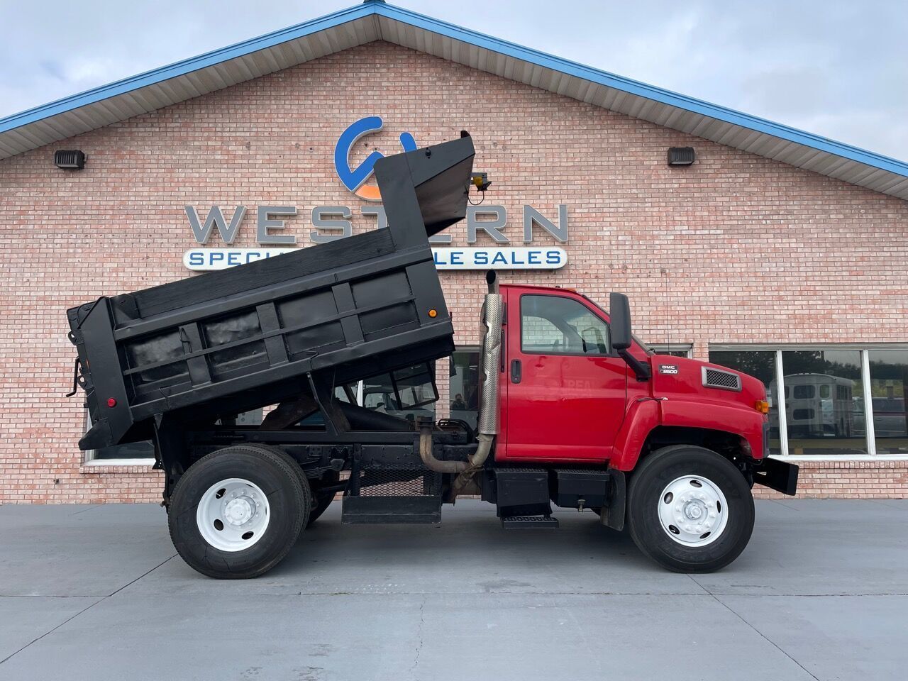 GMC C8