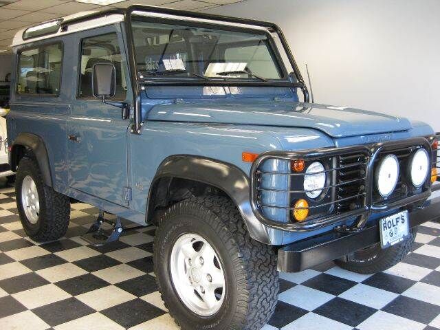 Land Rover Defender