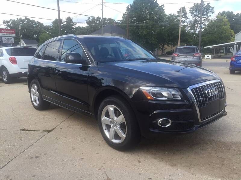 2011 AUDI Q5