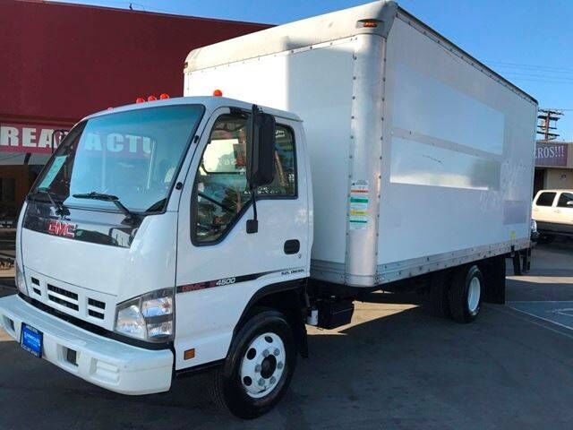 2007 GMC W4