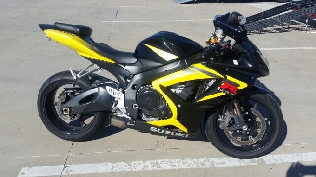 Suzuki GSX-R750