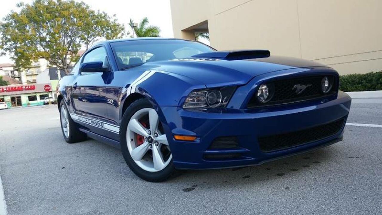2014 FORD Mustang