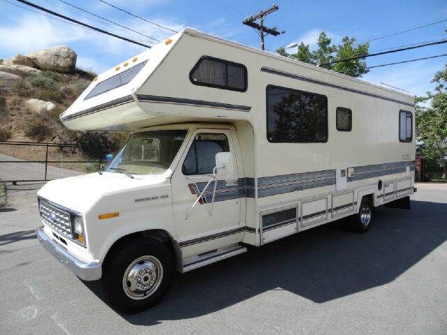 Ford E-350