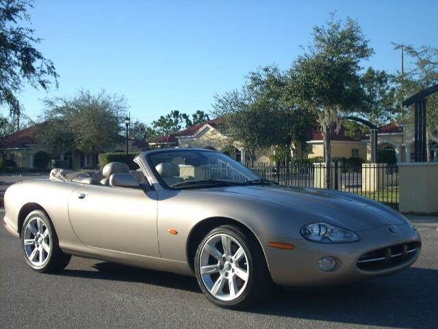 2004 JAGUAR XK8