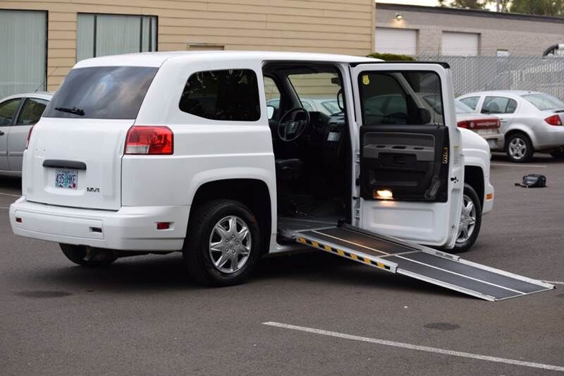 2014 AM GENERAL MV-1