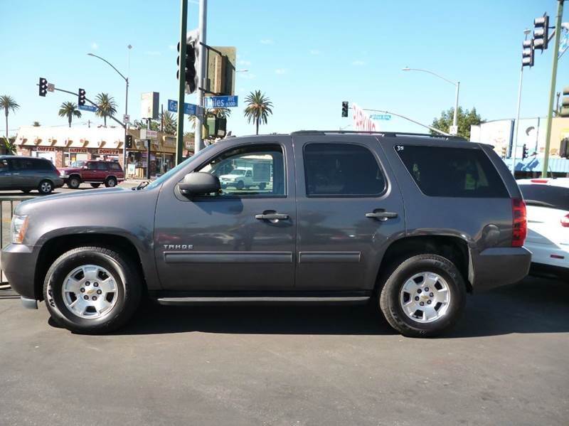 2010 CHEVROLET Tahoe