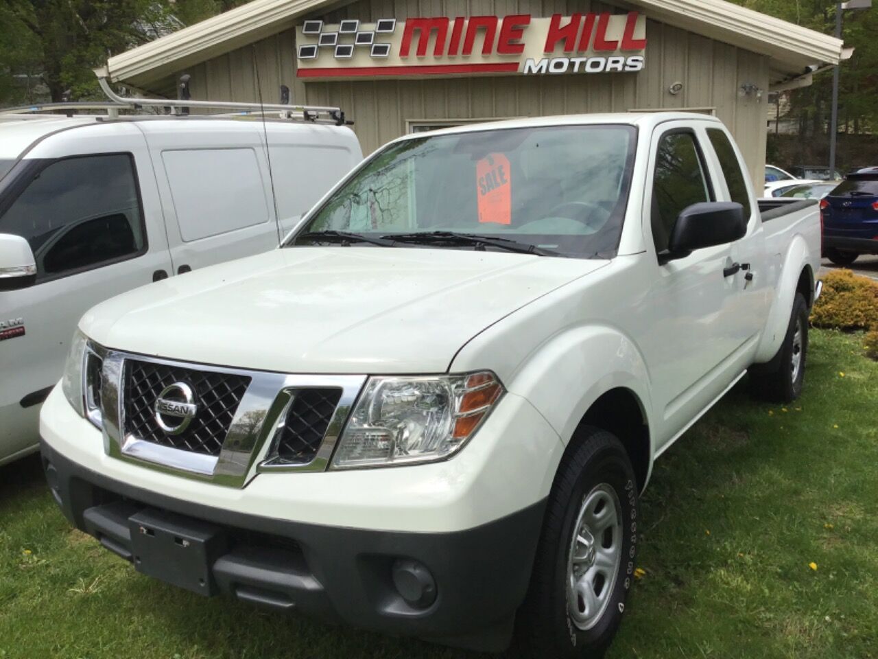 2015 NISSAN Frontier