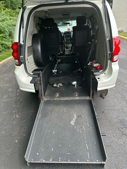 2013 DODGE Grand Caravan