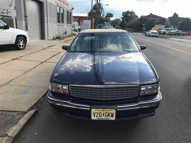 1996 CADILLAC Deville