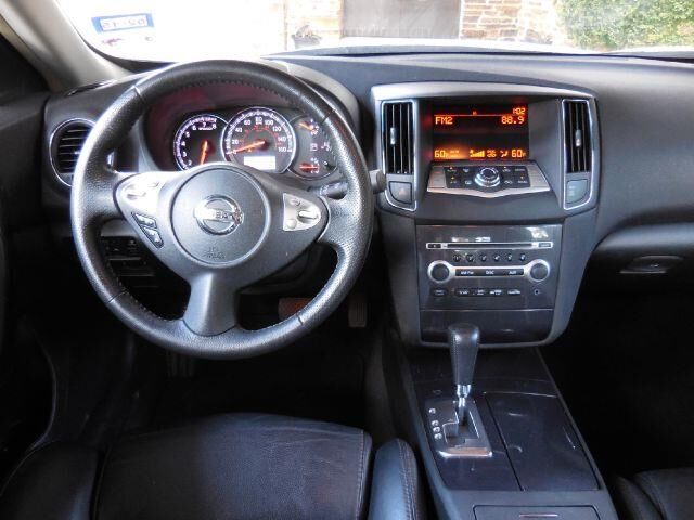 2013 NISSAN Maxima