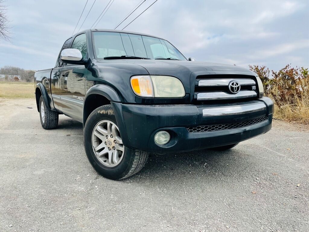 2004 TOYOTA Tundra