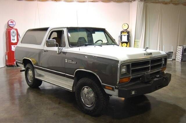 1988 DODGE Ram