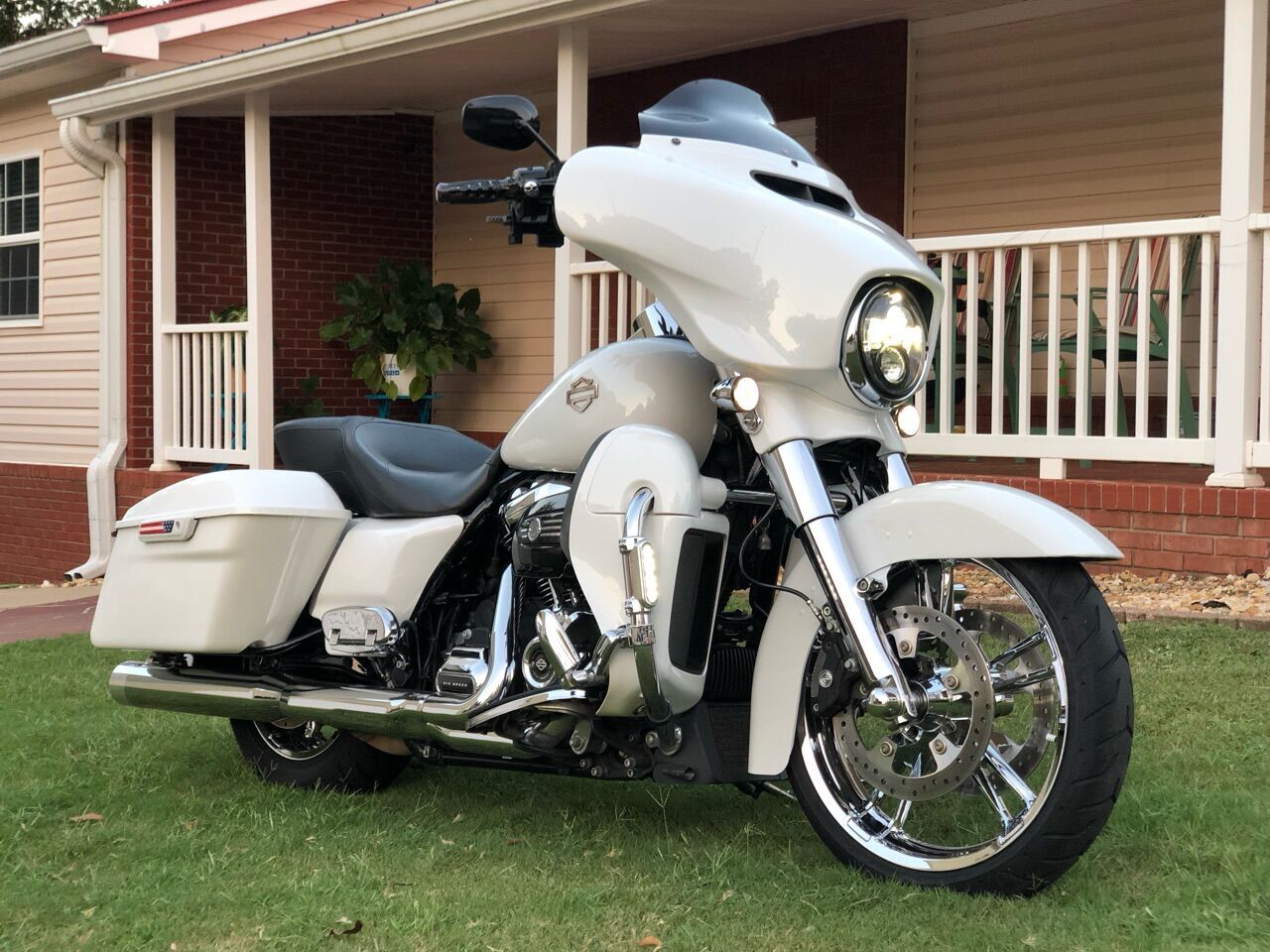 2017 HARLEY DAVIDSON FLHXS / Street Glide Special