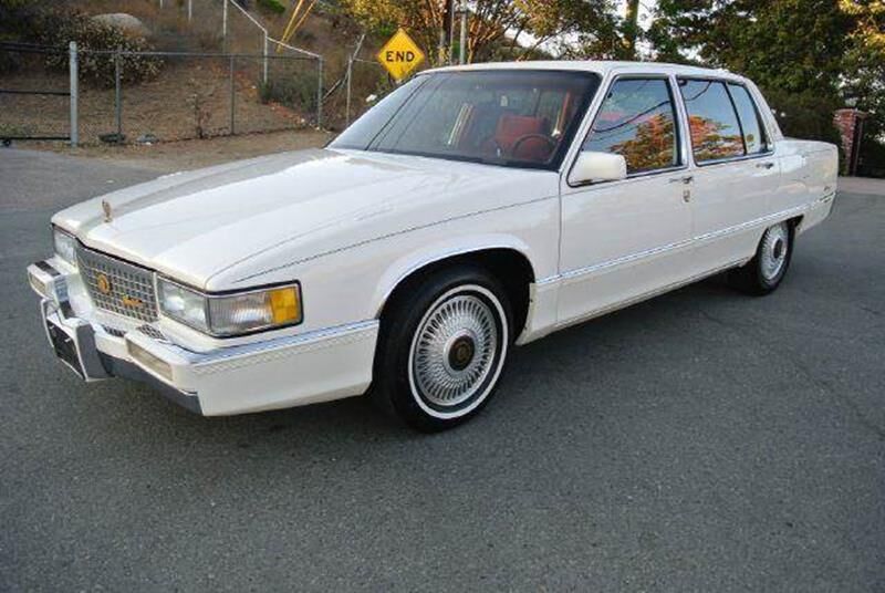 1990 CADILLAC Fleetwood