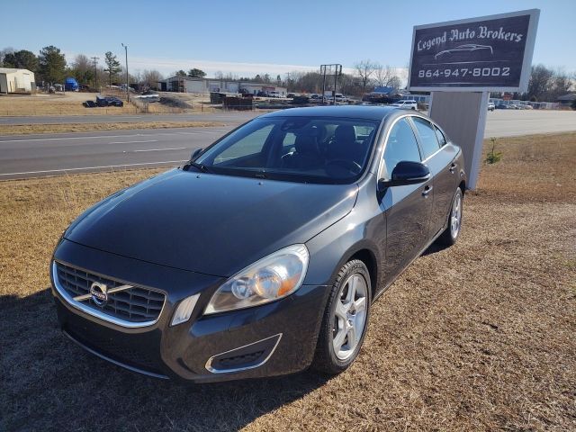 2012 VOLVO S60