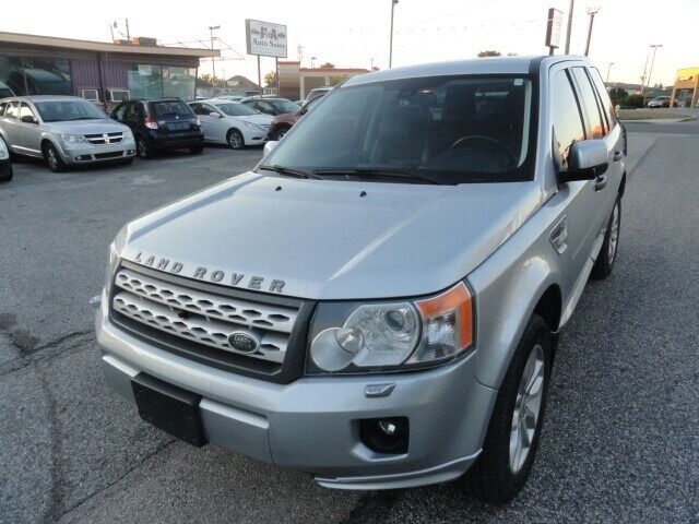 2011 LAND ROVER LR2