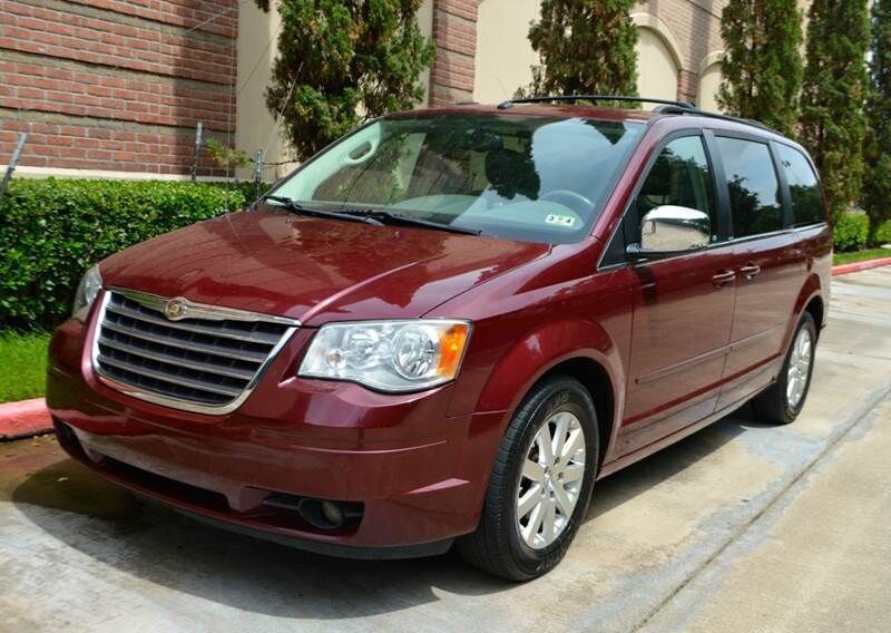 2008 CHRYSLER Town and Country