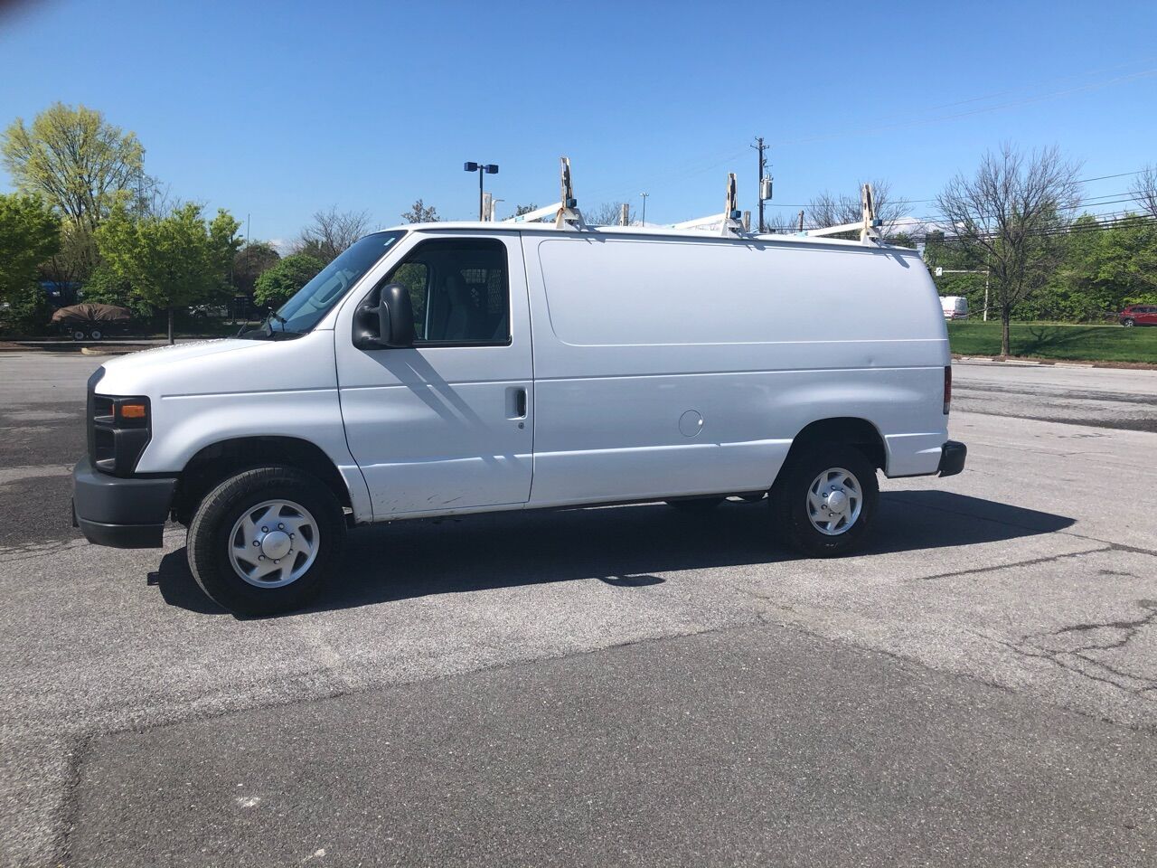 2012 FORD E-250