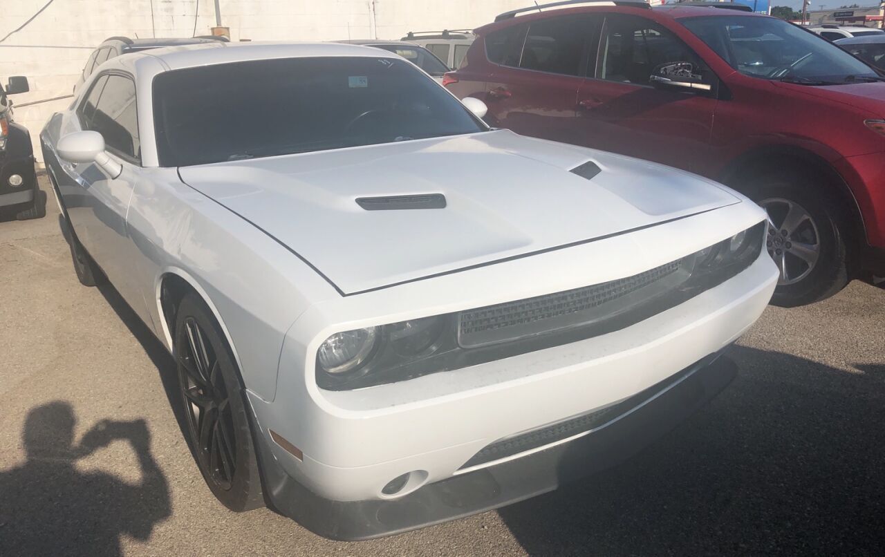 2011 DODGE Challenger