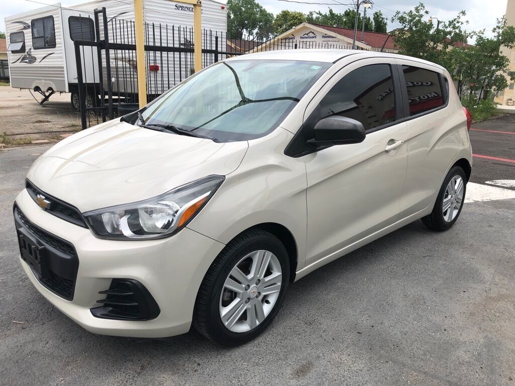 2017 CHEVROLET Spark
