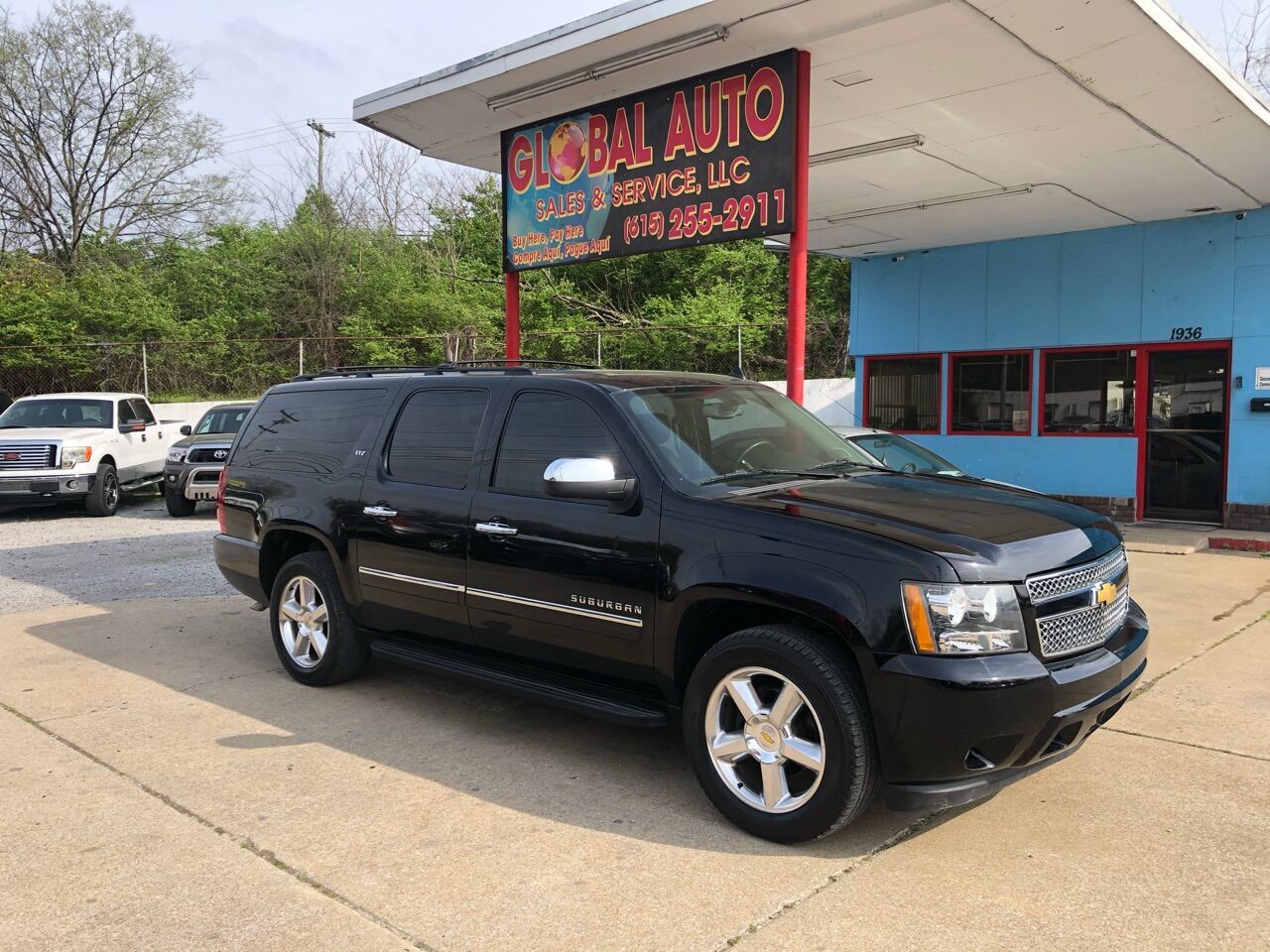 2014 CHEVROLET Suburban
