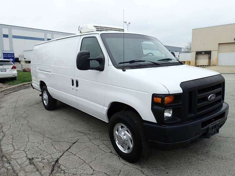 2008 FORD E-350