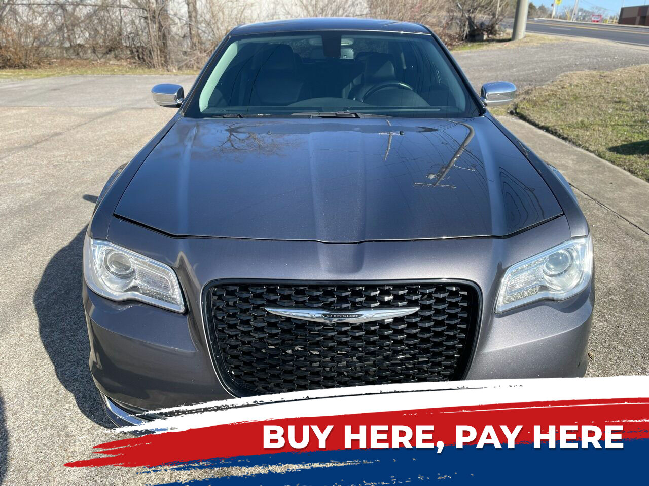 2019 CHRYSLER 300