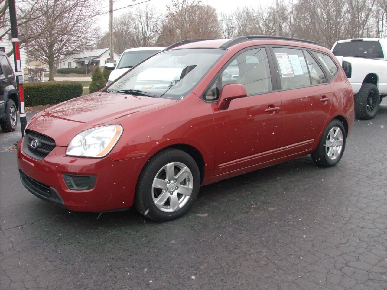 2008 KIA Rondo