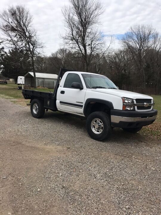 2004 CHEVROLET Silverado