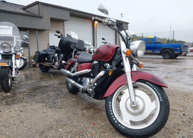Honda VT1100C2 (SHADOW SABRE)