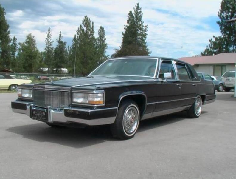 1991 CADILLAC Brougham