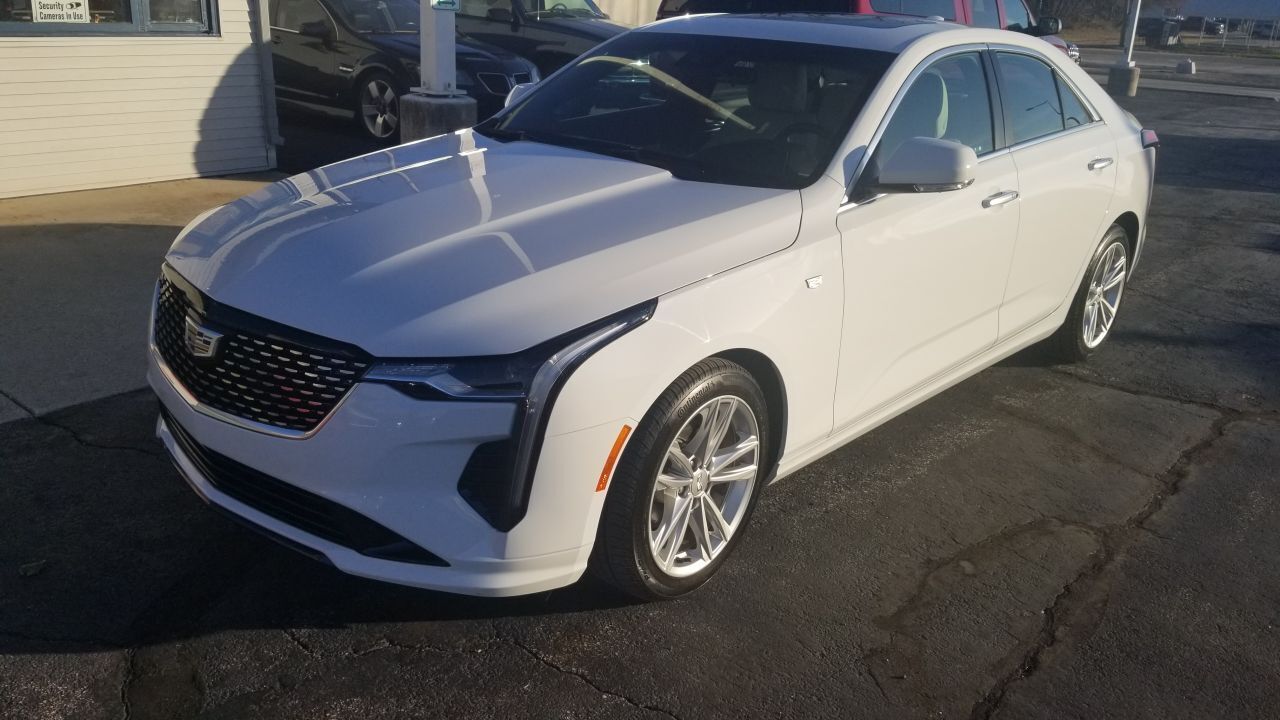 2021 CADILLAC CT4